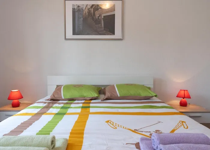 Oliva Apartmán *