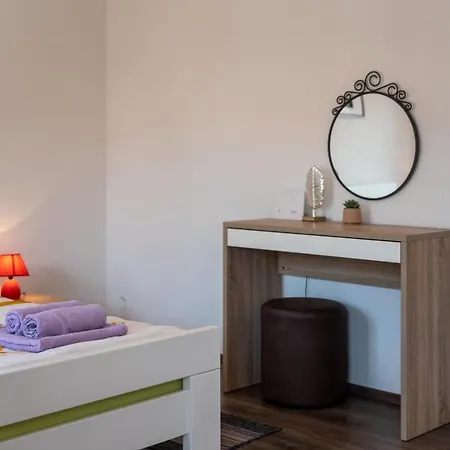 Apartment Oliva *