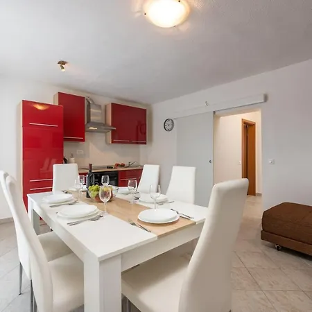 Oliva Apartment Porec
