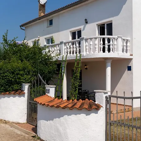 Oliva Apartment