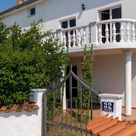 Apartment Oliva