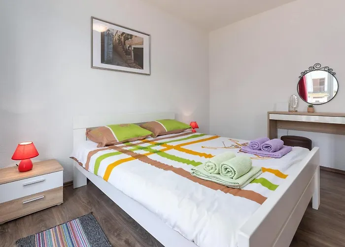 Apartment Oliva *